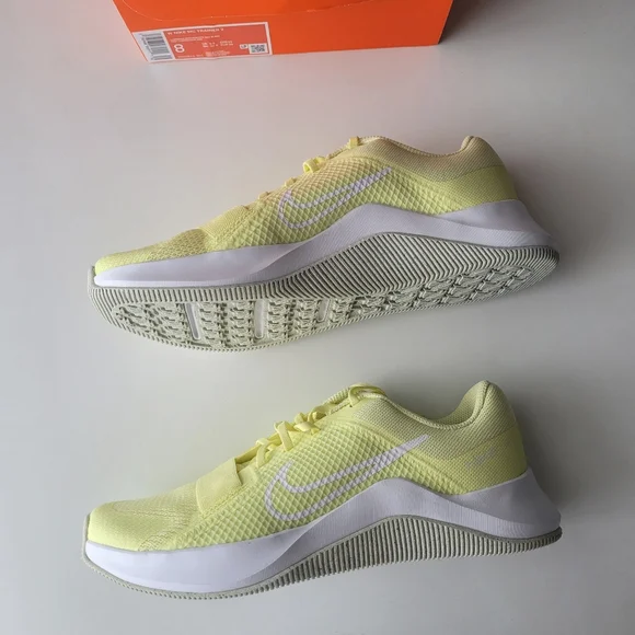 Women's Nike MC Trainer 2 - Luminous Green - Picture 8 of 9